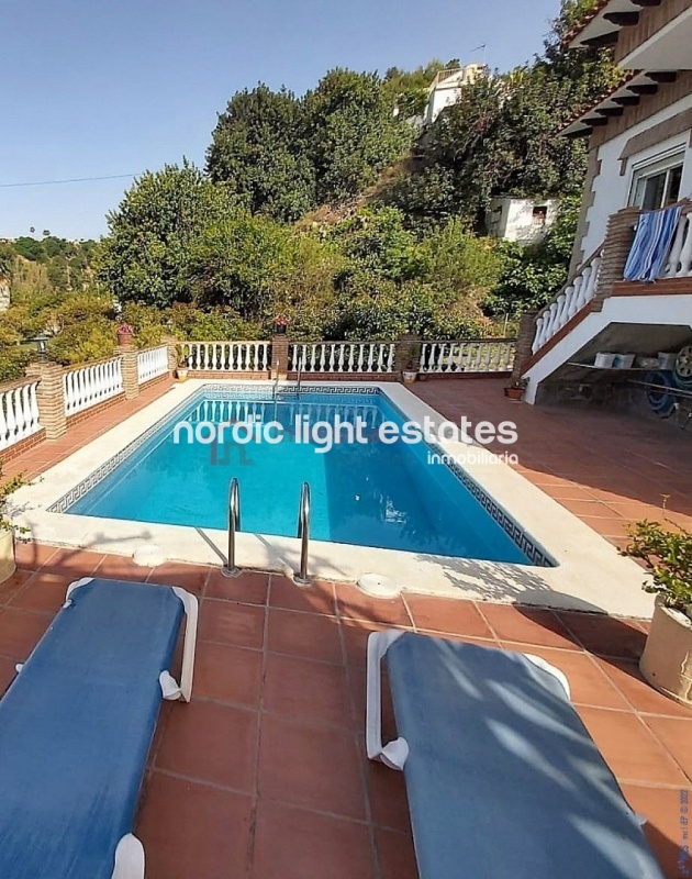 Country villa close to Nerja