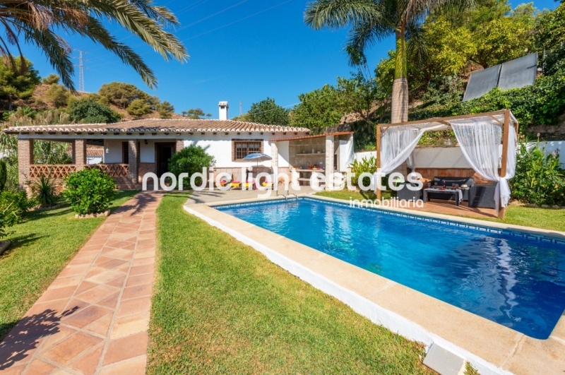 Similar properties Fantastic villa for winter rental 2025/26 between Nerja and Frigiliana