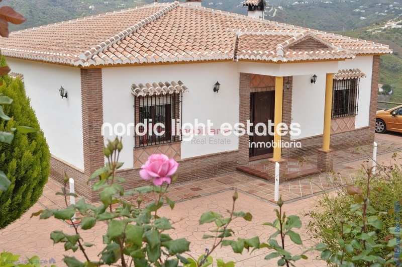 Fantastic country villa in Competa