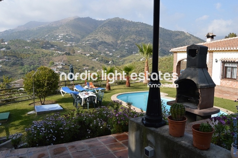 Fantastic country villa in Competa