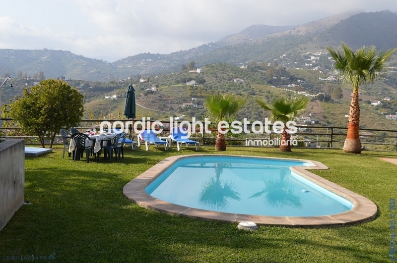 Fantastic country villa in Competa