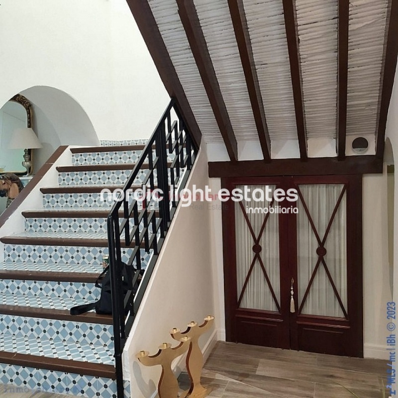 Similar properties Stylish and modern townhouse completely refurbished in Vélez-Málaga