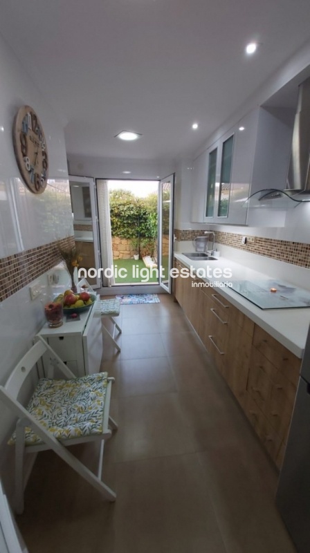 Excepcional apartamento en Caleta de Vélez