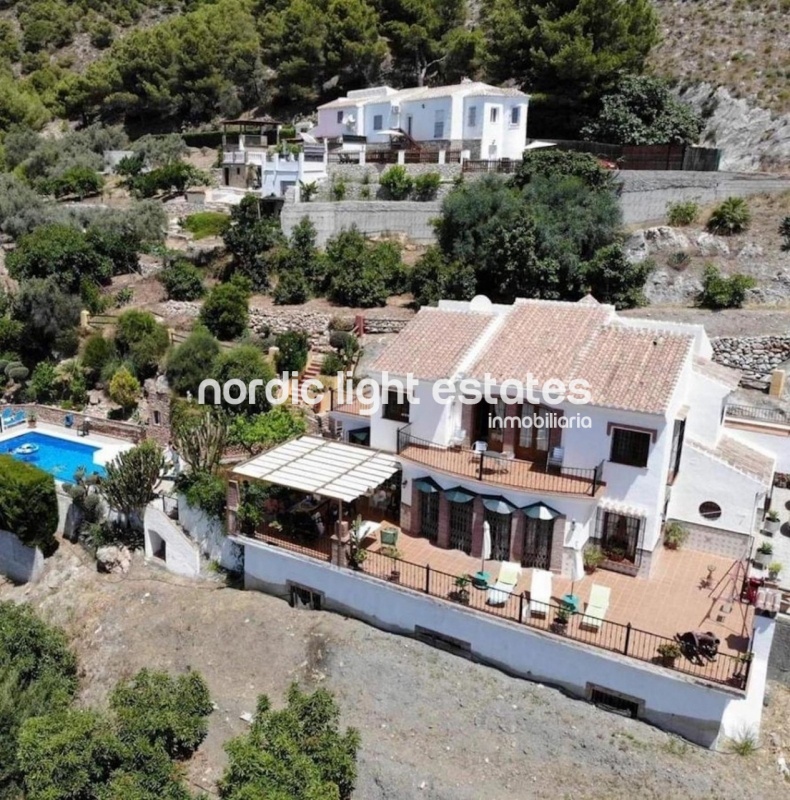 Similar properties Villa Frigiliana 7 beds