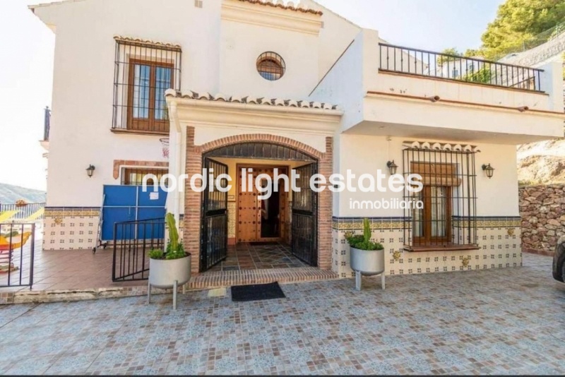 Villa Frigiliana 7 beds