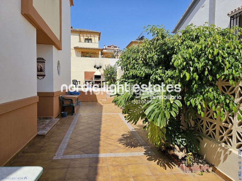 Similar properties Semi-detached house 5 beds in Torre del Mar