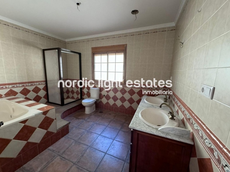 Exclusive country villa 4 bedrooms in Competa