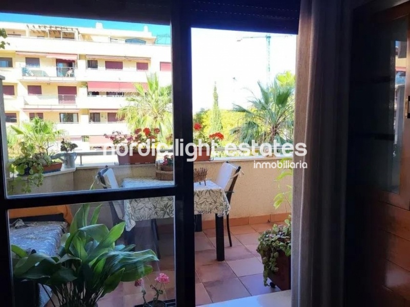 Elegant apartment with beautiful terrace, parking space, store room in Torre del Mar