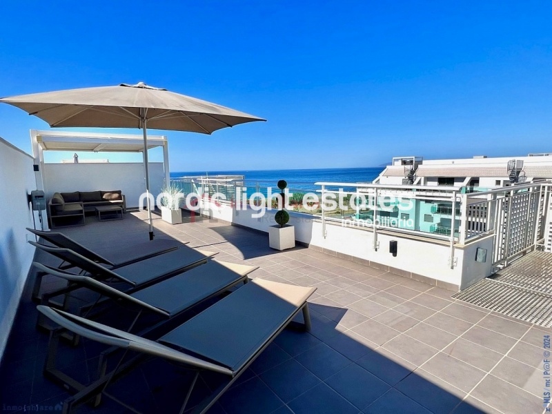 Elegant beachfront penthouse 4 beds Torrox Costa