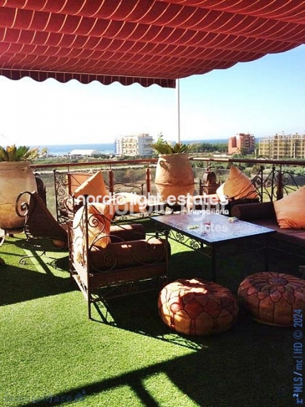 Exclusive penthouse with a terrace of 77 sqm in Torre del Mar