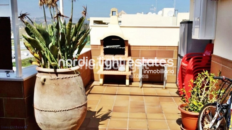 Exclusive penthouse with a terrace of 77 sqm in Torre del Mar