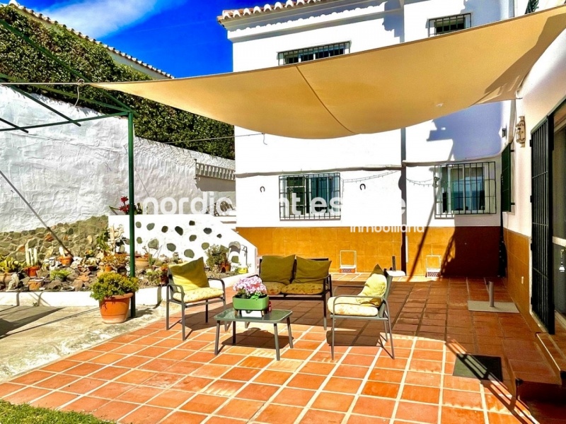 Similar properties Very spacious villa 5 beds in Fuente del Badén in Nerja