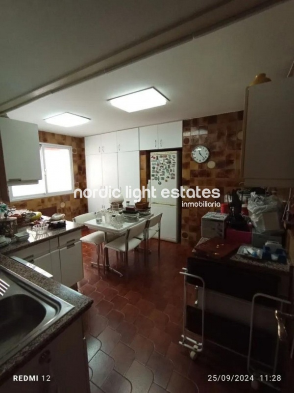 Similar properties Spacious Apartment in Málaga – 6 Bedrooms, Gibralfaro