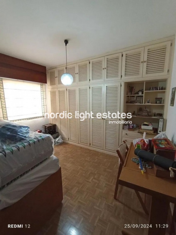 Similar properties Spacious Apartment in Málaga – 6 Bedrooms, Gibralfaro