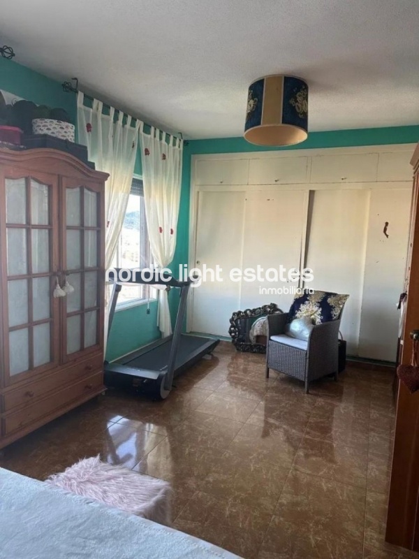 Huge apartment 5 bedrooms with fantastic views in Málaga