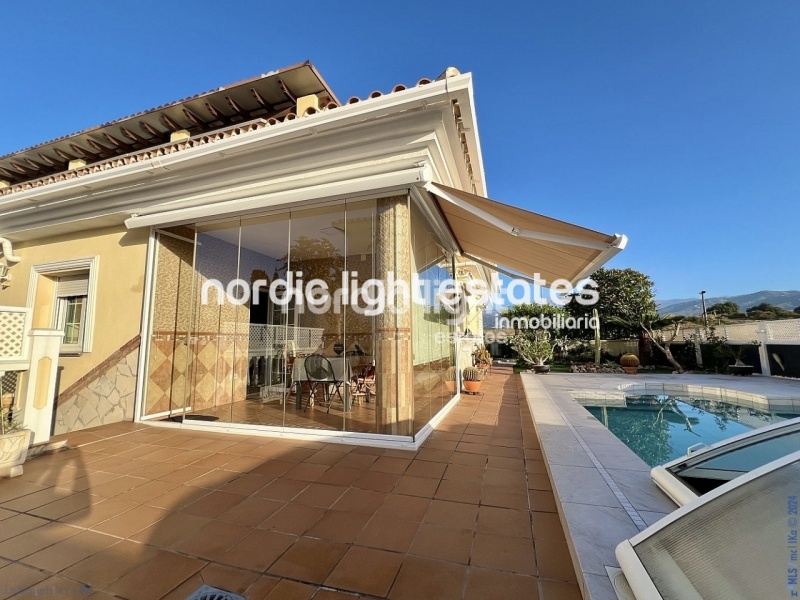 Similar properties Elegant villa in Torre del Mar, in the prestigious El Tomillar urbanization