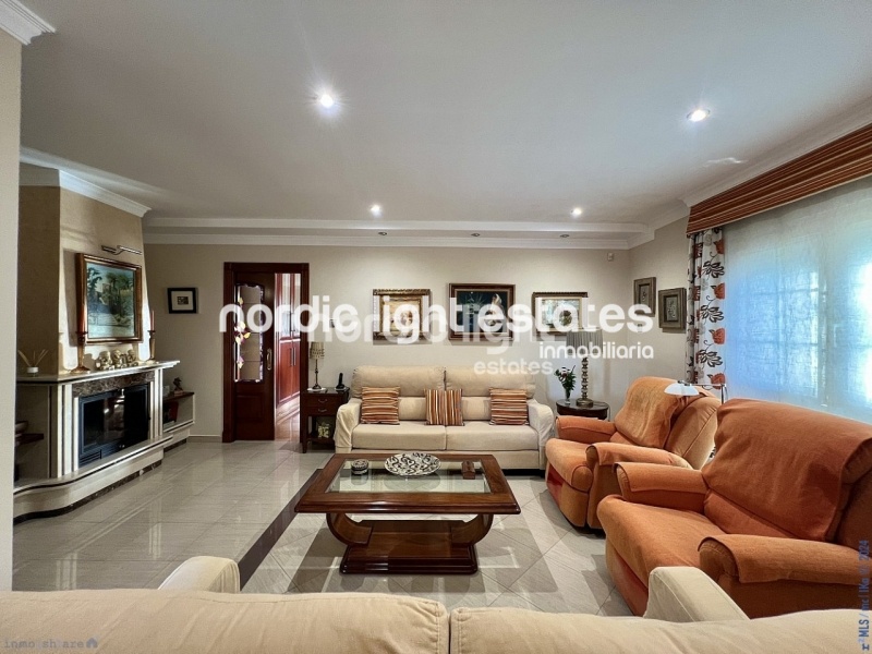 Similar properties Elegant villa in Torre del Mar, in the prestigious El Tomillar urbanization