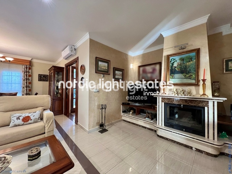 Similar properties Elegant villa in Torre del Mar, in the prestigious El Tomillar urbanization