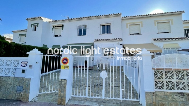 Lovely terraced house in Torrox Costa