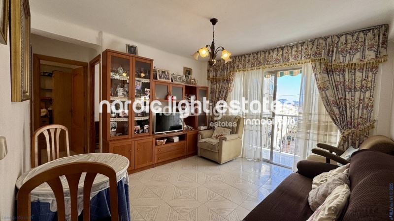 Spacious flat 3 beds in the city center of Nerja