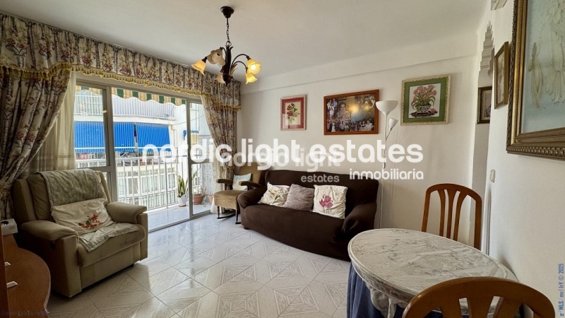 Spacious flat 3 beds in the city center of Nerja