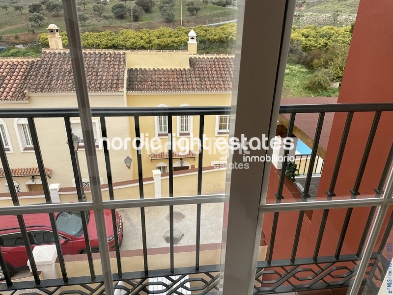 Casa adosada con gran garaje en Nerja