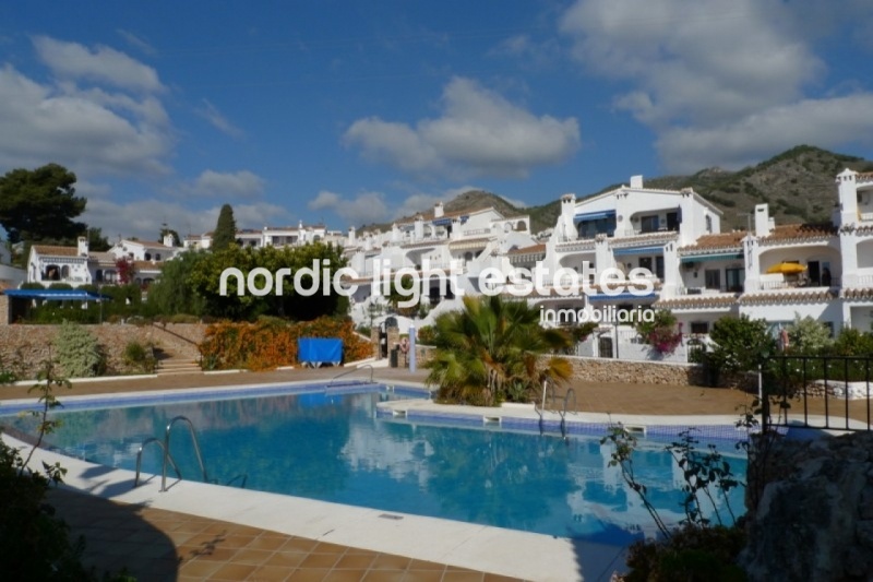 Beautiful refurbished townhouse with fantastic terrace in Capistrano Village, Nerja