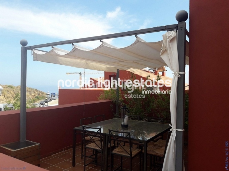 Villa with breathtaking sea views in Nerja 