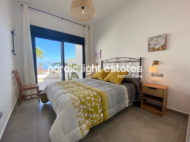 Villa casi nueva con vistas espectaculares en Capistrano, Nerja