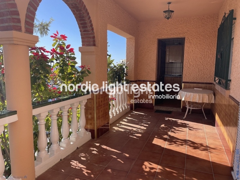 Lovely house with 1.300sqm plot inTorrox Costa