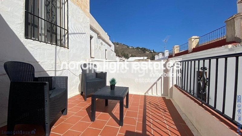 Townhouse with 3 renovated studios in Torrox