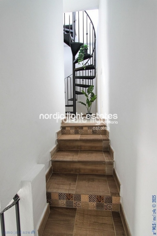 Townhouse with 3 renovated studios in Torrox