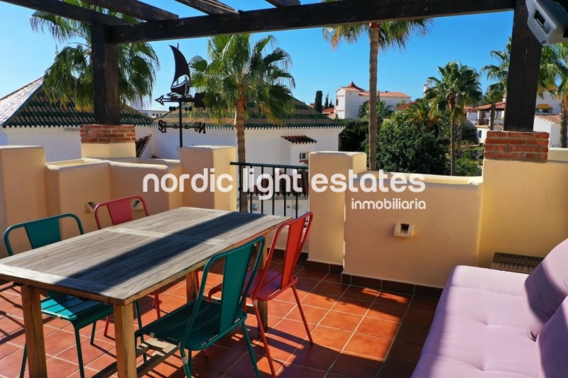 Charming townhouse in the exclusive Chimenea area in Nerja