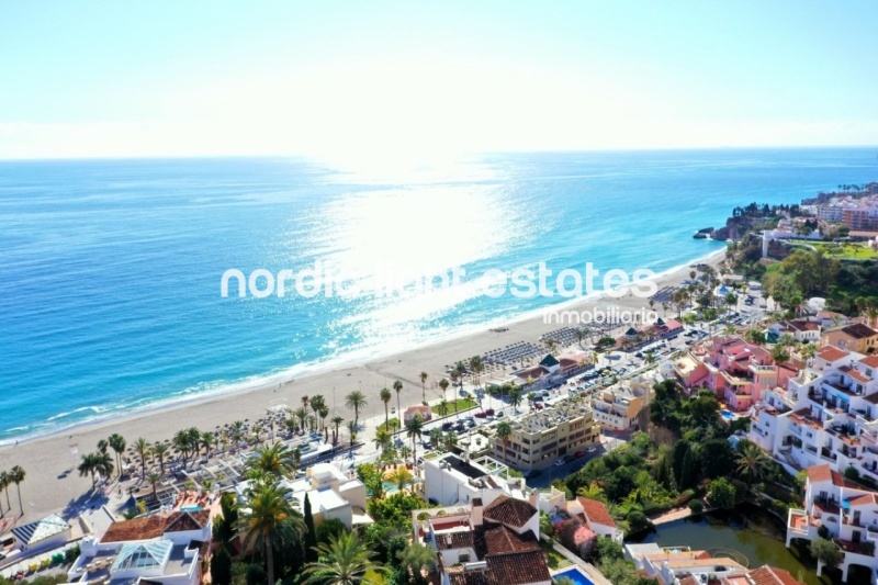 Charming townhouse in the exclusive Chimenea area in Nerja