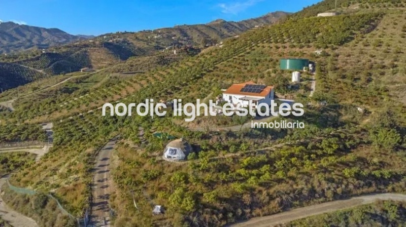 Similar properties Extraordinary villa very special in Benamargosa