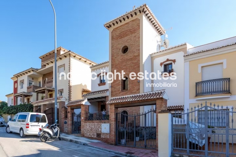 Para el invierno 2025/26. Tranquilo apartamento con piscina privada en Nerja