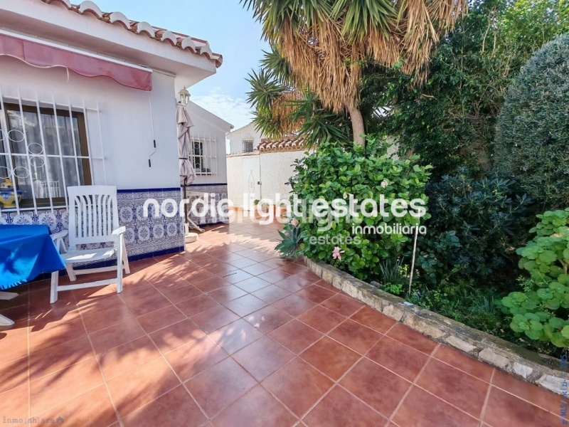 Stunning villa 5 beds in Nerja. Possibility of expanding up to an additional 250 sqm 